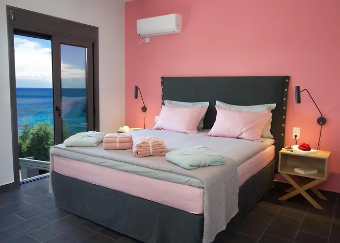 Villa Luxury Marina With Private Access To The Sea!